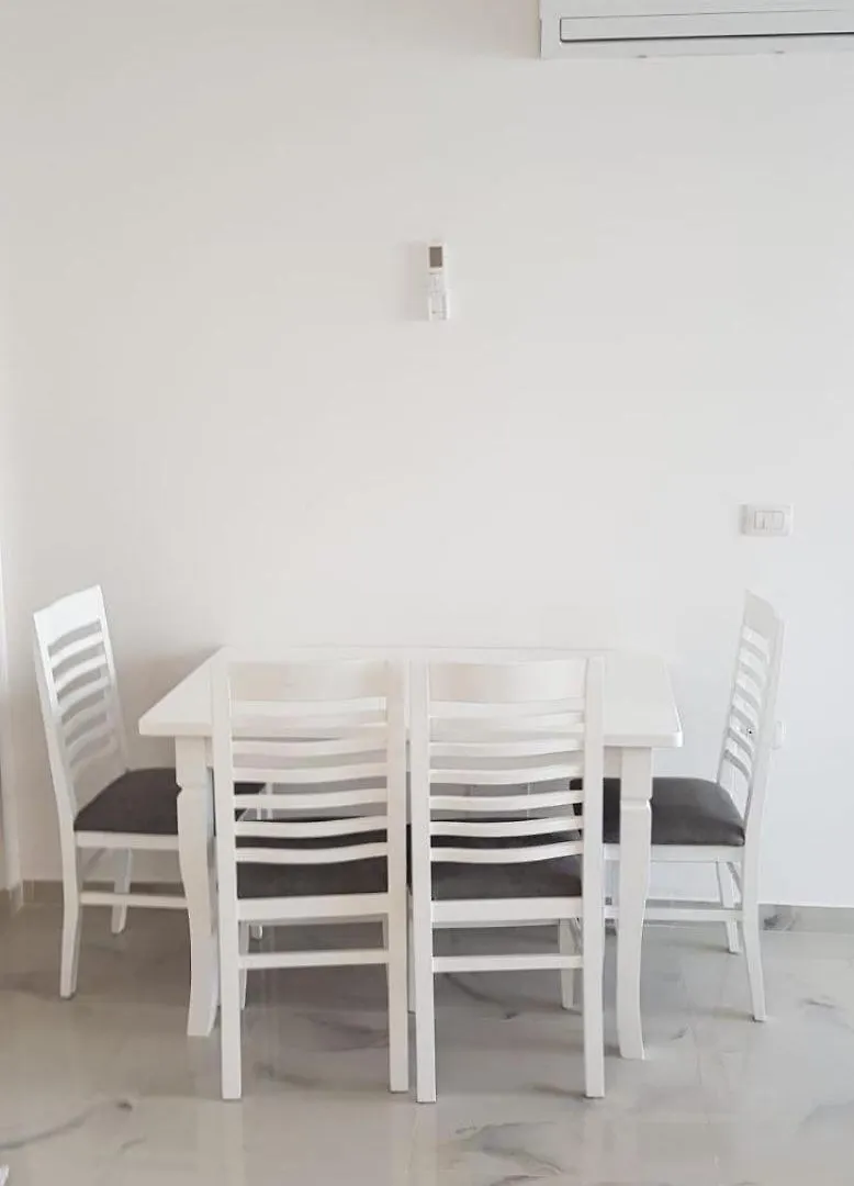 Nnn Apartment Mali i Rencit